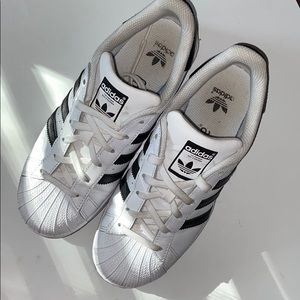 Adidas all star black stripes